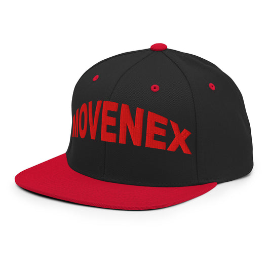 Casquette Snapback Movenex couleur noir et rouge - Movenex