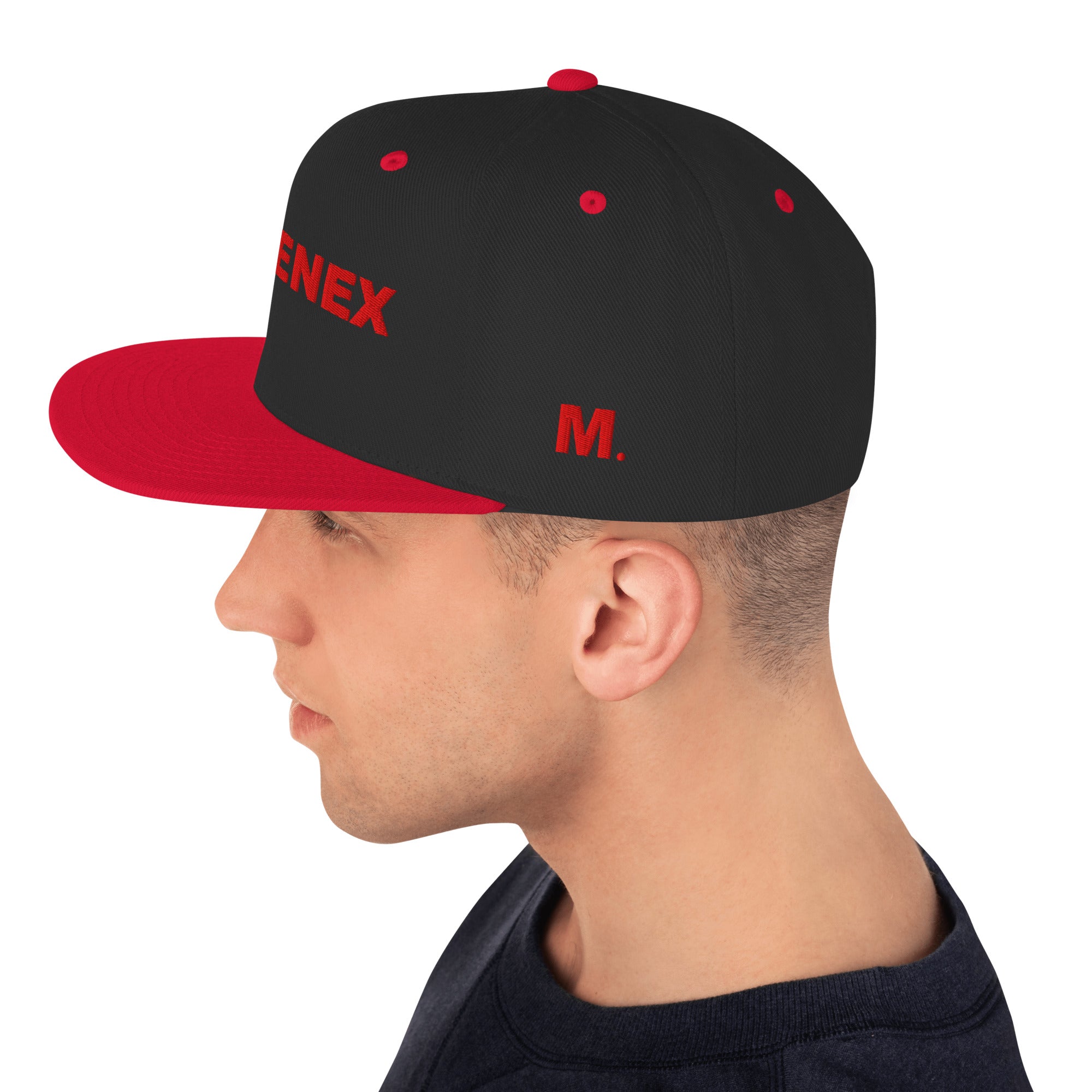 Casquette Snapback Movenex couleur noir et rouge - Movenex